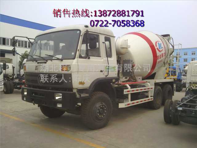 東風華神10立方攪拌車價格_東風10立方攪拌車配件_華神攪拌車廠家