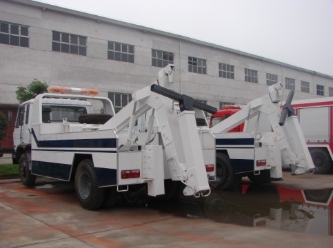 拖吊清障車(chē)|145拖吊連體清障車(chē)|事故清障車(chē)|清障車(chē)一拖二價(jià)格