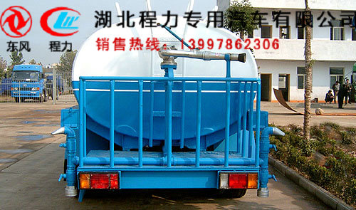 噴灑車價(jià)格 灑水車廠家 運(yùn)水車參數(shù)