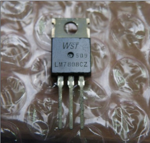 P̩ӎIC(yng) LM7808 nM(jn)ڷ(wn)IC
