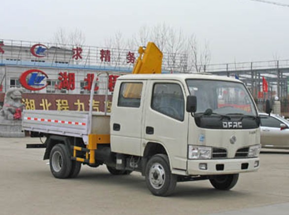 隨車吊 隨車吊配件 隨車吊廠家 徐工隨車吊 東風(fēng)隨車吊 湖北程力