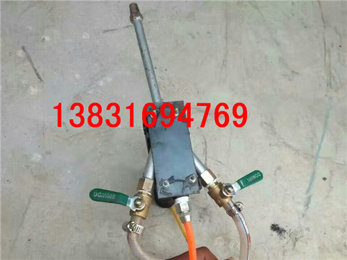 臨泉縣房頂保溫噴涂聚氨酯發(fā)泡機介紹保溫噴涂澆注填充多用途