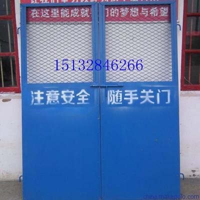 山西升降機(jī)電梯防護(hù)門、室內(nèi)井口防護(hù)電梯門、施工護(hù)欄網(wǎng)電梯安全門