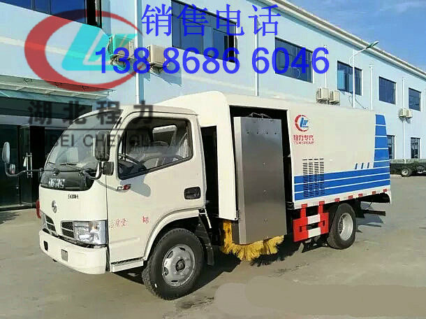 武漢護(hù)欄高速清洗車現(xiàn)車賣價(jià)