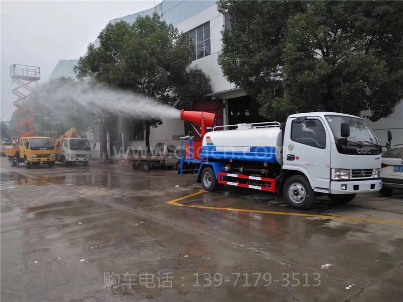 東風(fēng)噴霧降塵車（5立方）