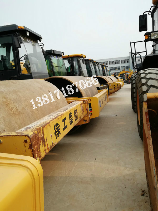 福州二手壓路機(jī)出售、出售二手徐工20噸輪胎壓路機(jī)