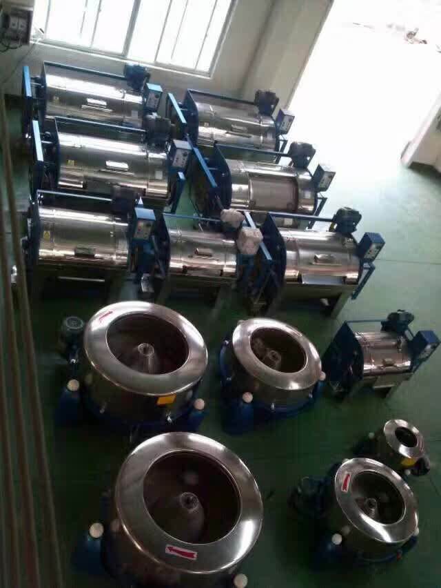 工業(yè)脫水機(jī)價(jià)格，工業(yè)洗衣機(jī)報(bào)價(jià)，洗滌機(jī)械廠家