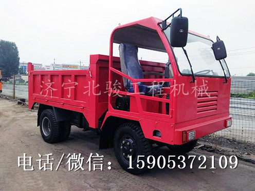四不像拉砂石運輸車，四缸四驅(qū)翻斗車