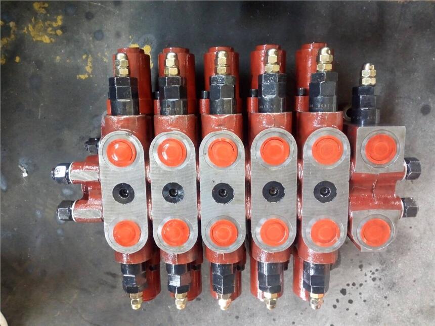 YDL-L15E-5T液壓氣控手動(dòng)多路換向手動(dòng)閥分配器配件雙向淮安機(jī)械
