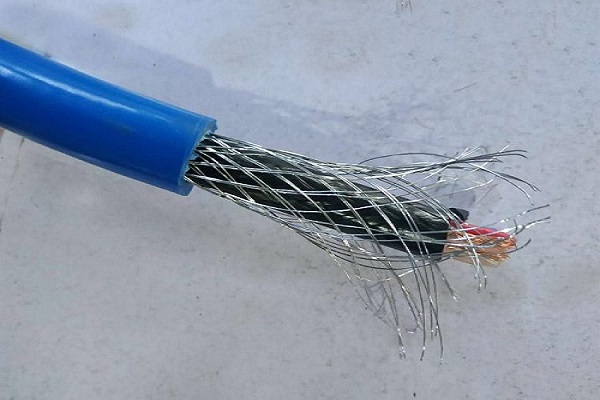 WDZR-CPEV-S 15*2*0.8(lin)|