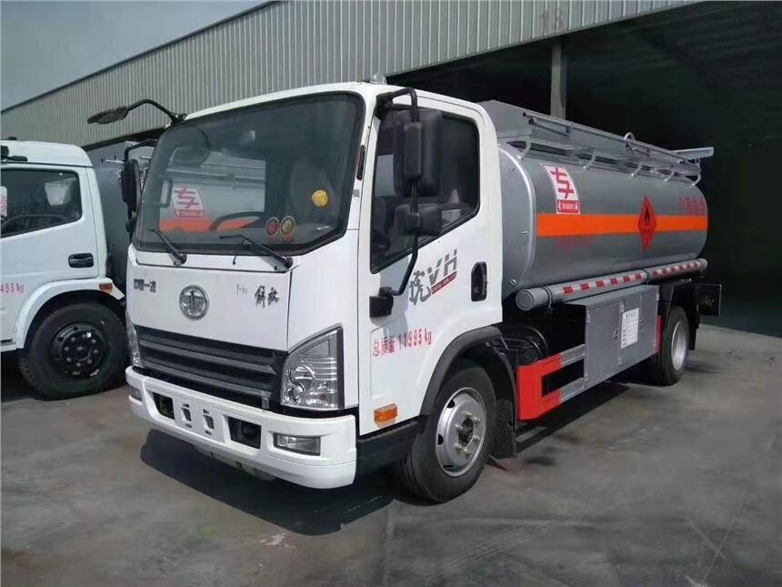 衡水2噸東風(fēng)油罐車全國包送