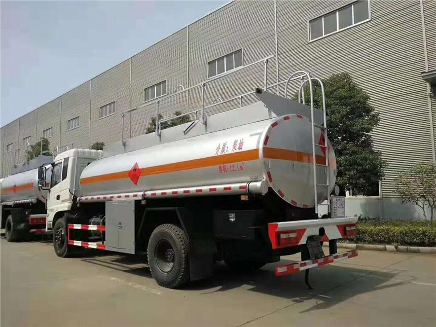 忻州黃牌多利卡現(xiàn)車(chē)隨提隨走
