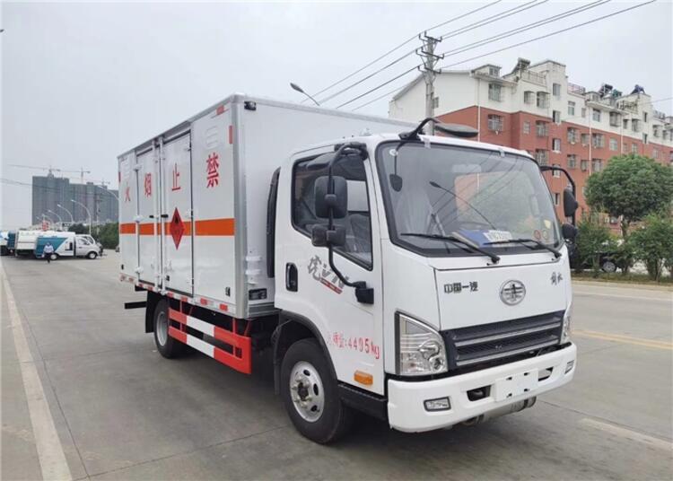 彰武縣氣瓶運(yùn)輸車價(jià)格