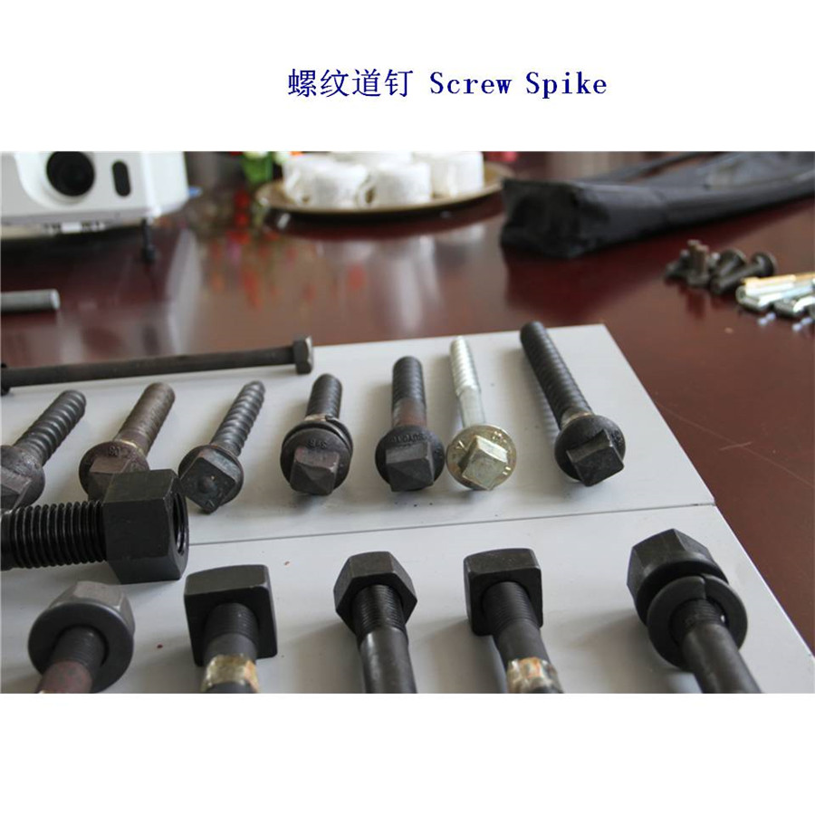 塔吉克斯坦電鍍鋅鐵路道釘廠(chǎng)家