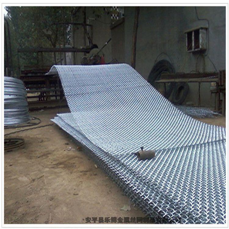 河北不銹鋼軋花網(wǎng)片廠家供應(yīng)海南工程建筑鋪設(shè)鐵絲網(wǎng)海口地面防裂金屬網(wǎng)片