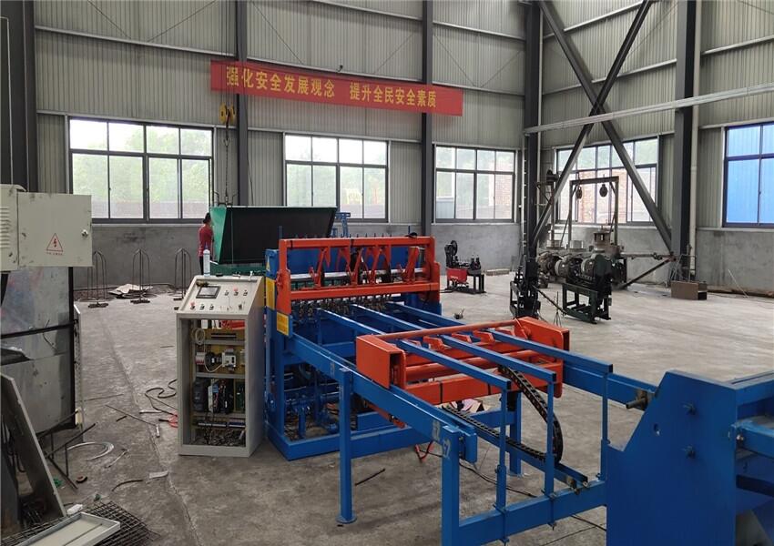 煤礦全自動(dòng)經(jīng)緯網(wǎng)機(jī)