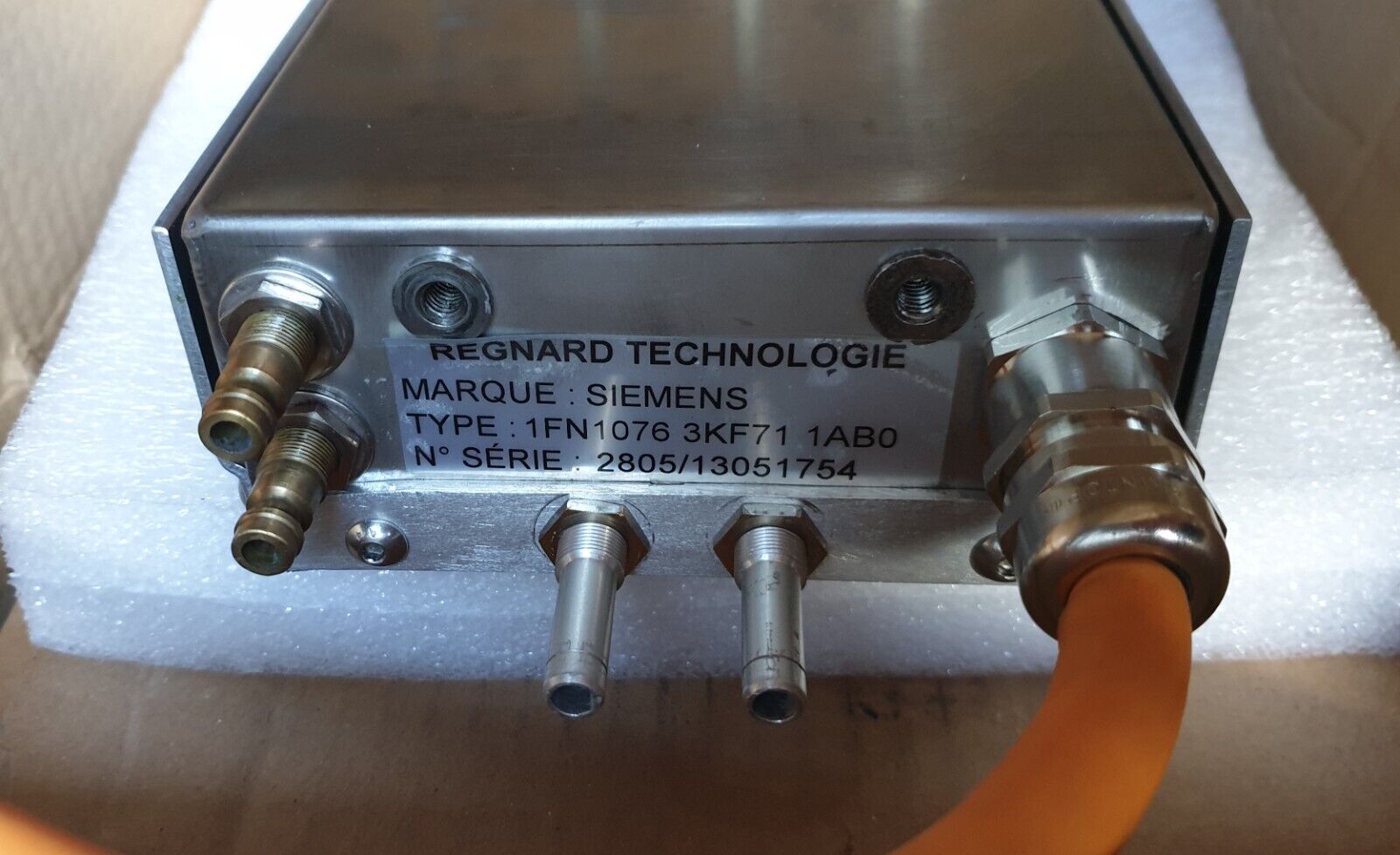 SIEMENS扭矩電機(jī)1FW6190-0WA05-1JC2 SIEMENS扭矩電機(jī)1FW6190-0WA05-1JC2