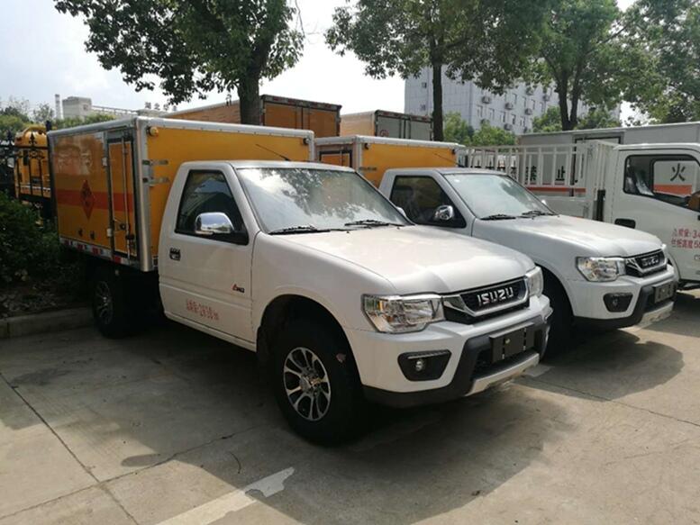 慶鈴皮卡危貨車(chē) 1.5噸藍(lán)牌防爆車(chē)廠家加工
