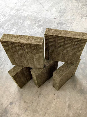 集賢縣國標(biāo)巖棉板廠家價格