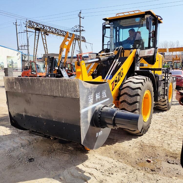 臨工936L裝載機加裝攪拌鏟斗廠家及價格LE