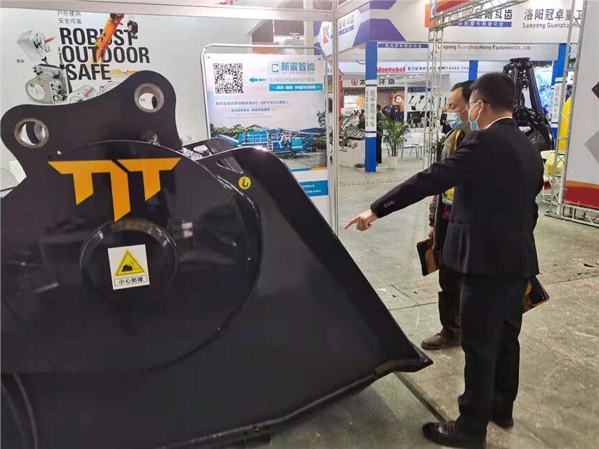 TIT粉碎斗T——900顎式破碎機