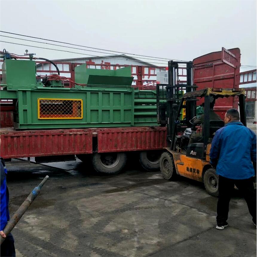 臥式廢品生活垃圾壓縮壓包機(jī) 多功能立式液壓打包機(jī)