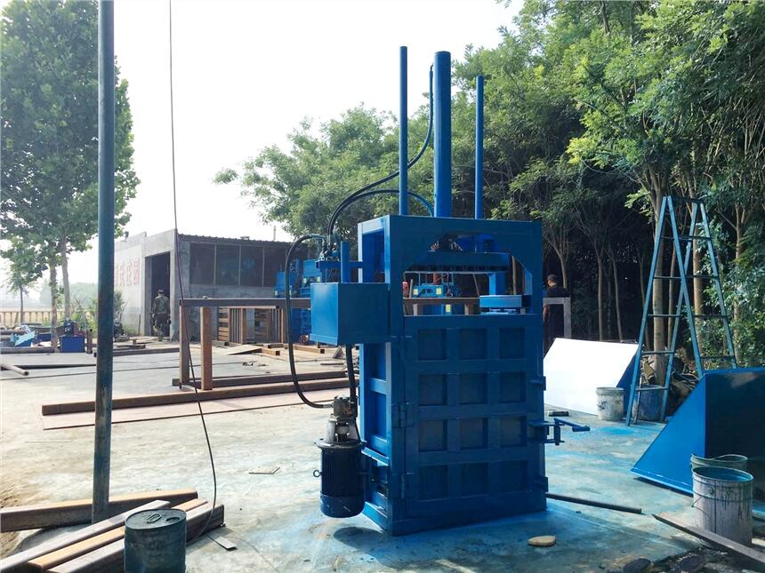 臥式編織袋紙皮紙殼紙板液壓打包機 可樂瓶廢報紙液壓打捆機