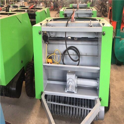 養(yǎng)殖草料撿拾打捆機 玉米小麥秸稈粉碎撿拾圓捆機