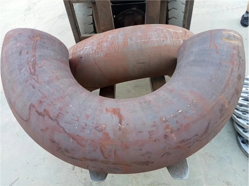 廠家供應(yīng)電廠熱壓合金彎頭 熱銷P91 P11 P22 P92 WB36 沖壓彎頭