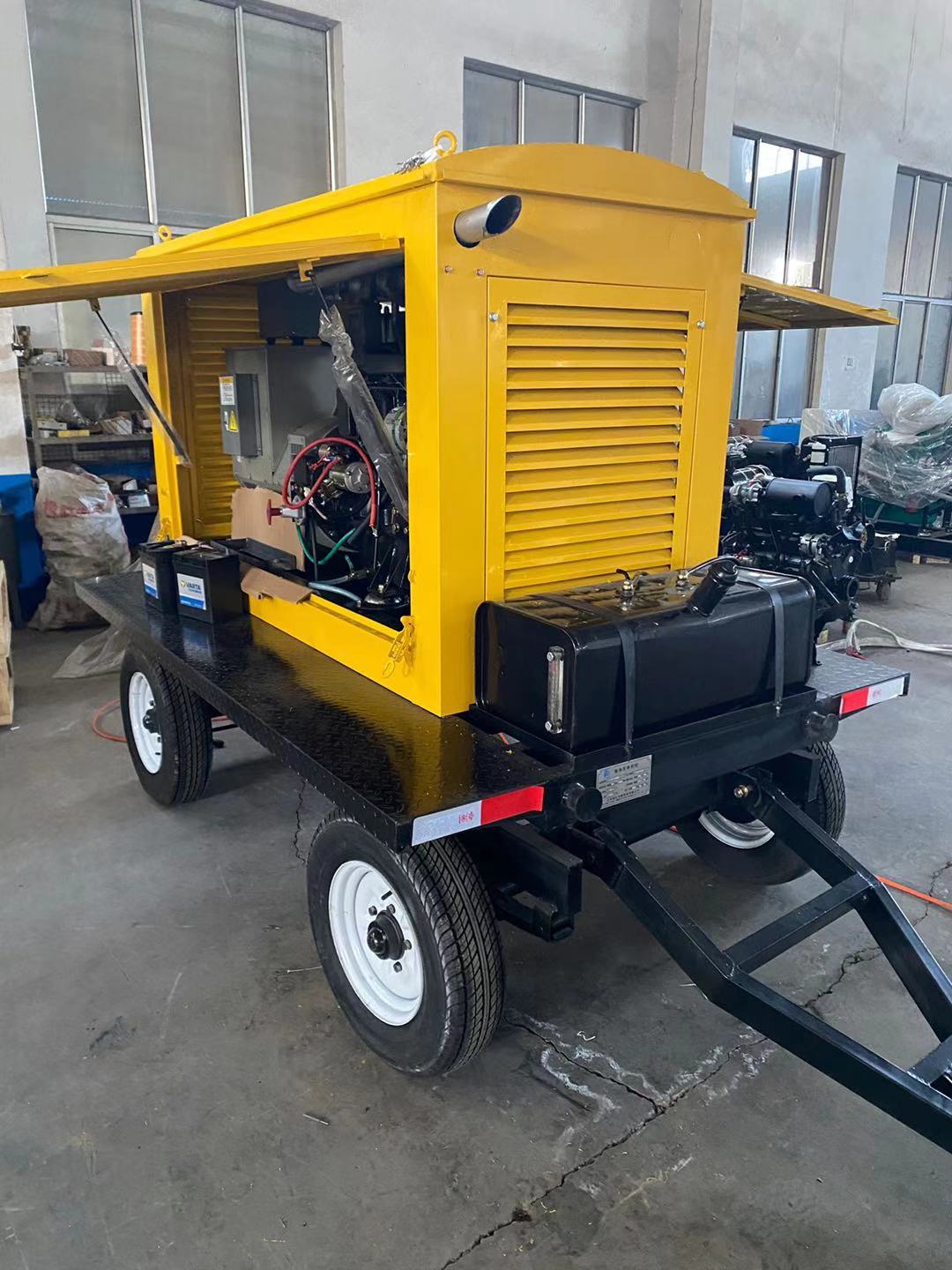600KW柴油發(fā)電機(jī)KH－600GF康明斯發(fā)動(dòng)里KT38-GA大型拖車(chē)發(fā)電機(jī)組
