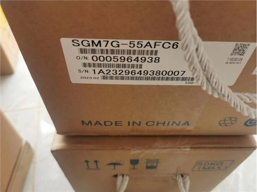 一級代理安川變頻器特價供應(yīng)原裝正品AB4A0675AAA