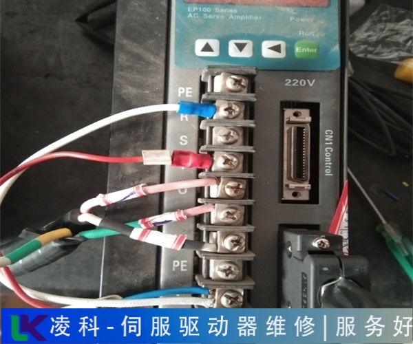 施耐德Schneider伺服驅(qū)動(dòng)器開不了機(jī)維修過流故障