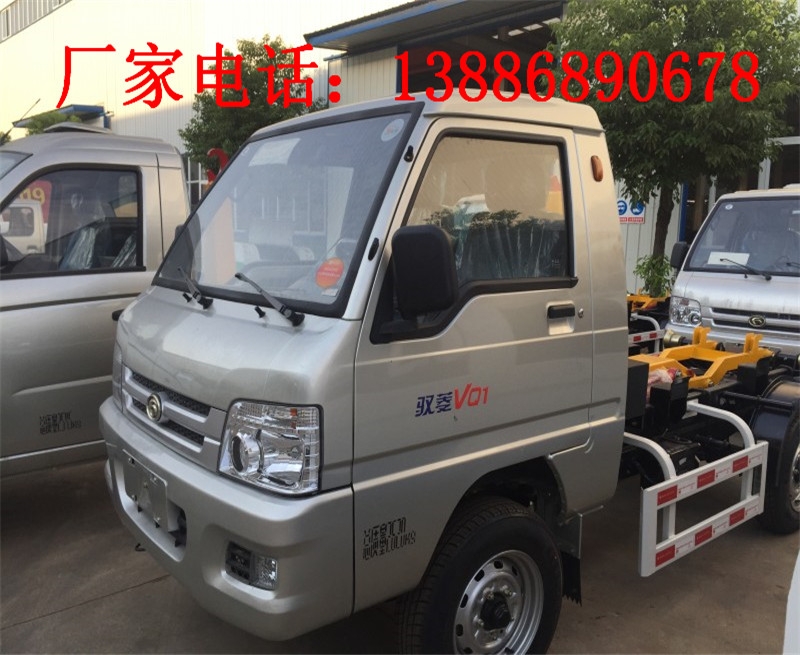 青島鉤臂垃圾車技術參數