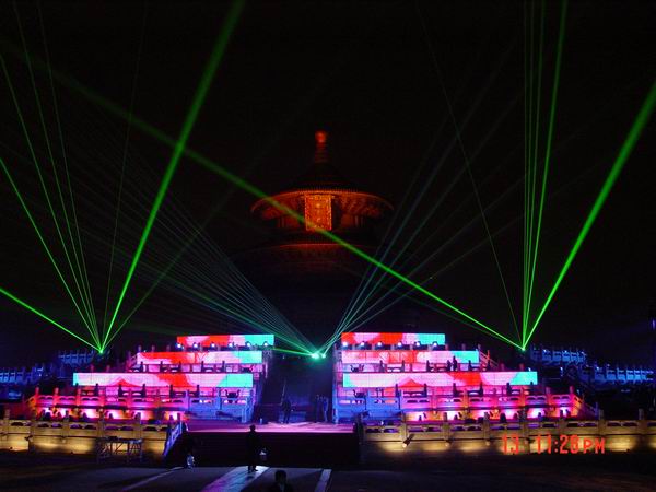 廣西LED彩幕租賃，桂林LED大屏租賃，室外彩幕出租