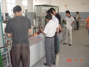 沈陽(yáng)不銹鋼退火內(nèi)拋光設(shè)備，大連用功不銹鋼拋光爐，洛陽(yáng)不銹鋼焊縫內(nèi)拋光裝置，精品