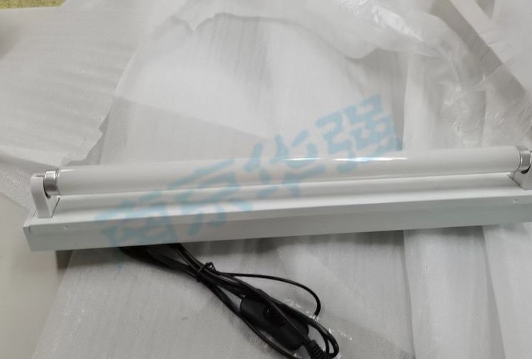 UVB紫外線測試燈配套專用方案，輻照度按需任意調(diào)整UV試驗光源