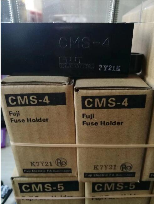 ձM(jn)ڸʿU(xin)zCM-1AmCR2LS-20U(xin)z