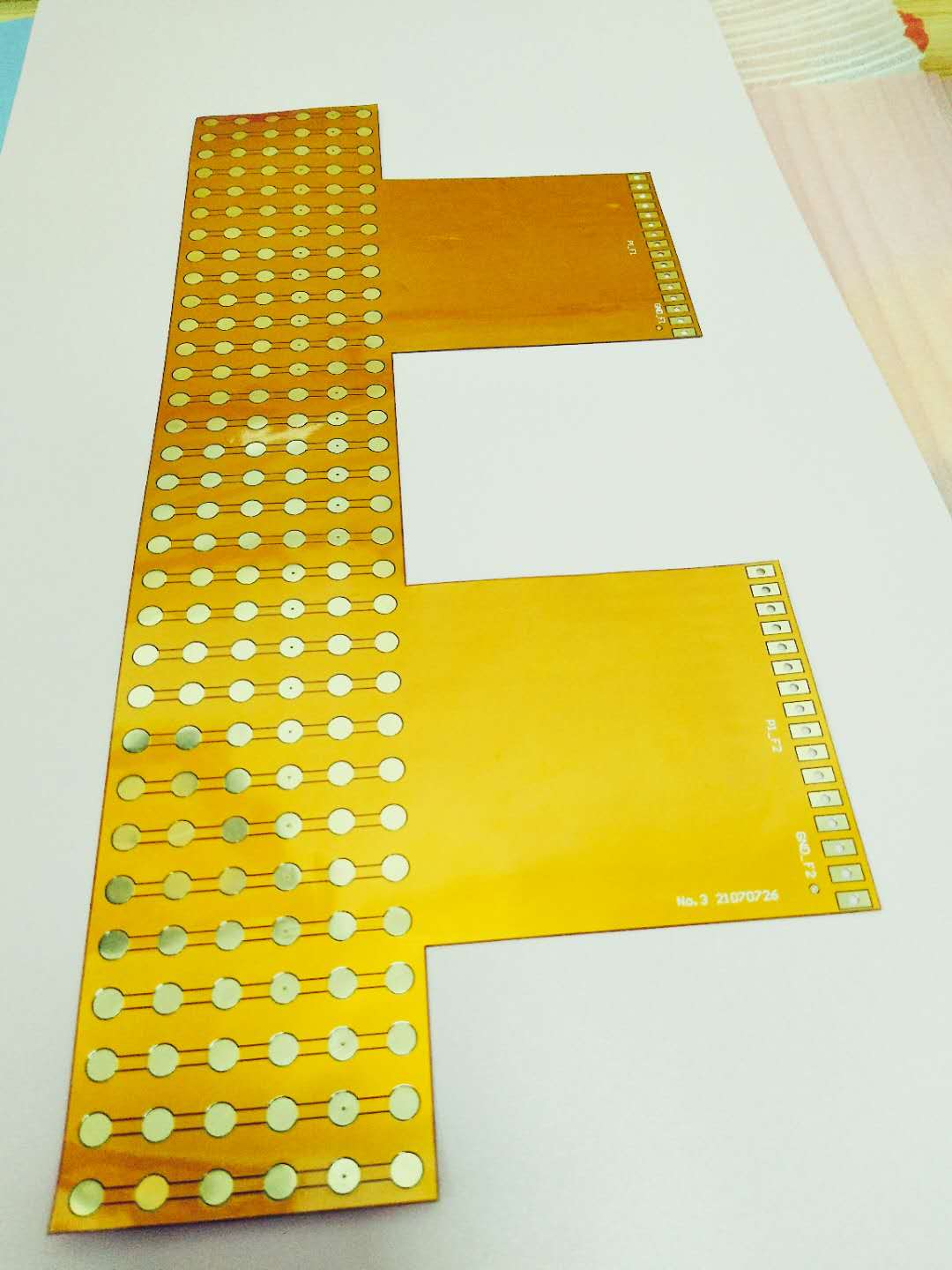 2-16Ծ·pcb嶨{(ln)O(sh)Ӌ(j)늙C(j)ư݃x